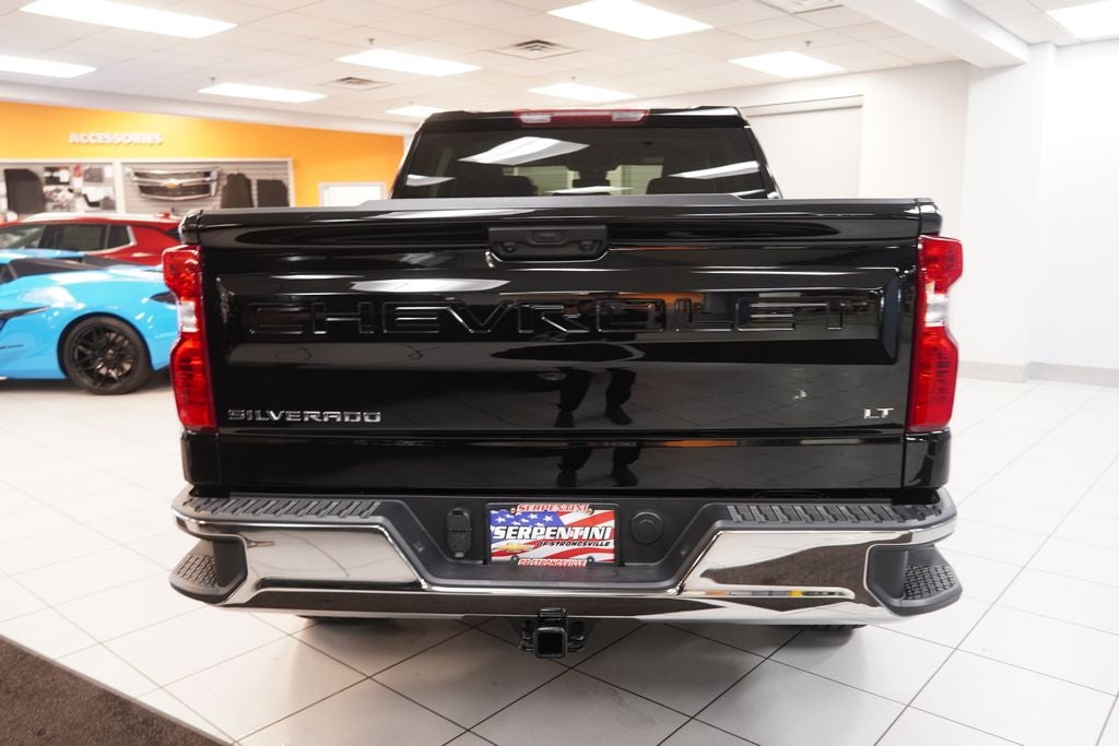 2026 Chevrolet Silverado 1500 LT LT1