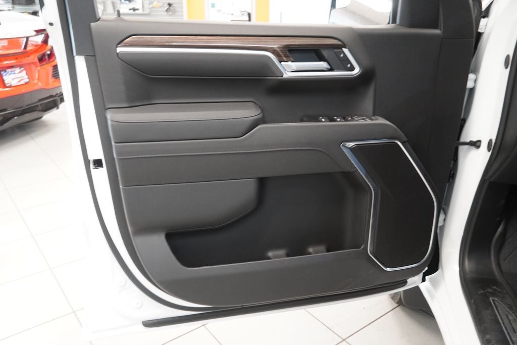 2026 Chevrolet Silverado 1500 LT LT1