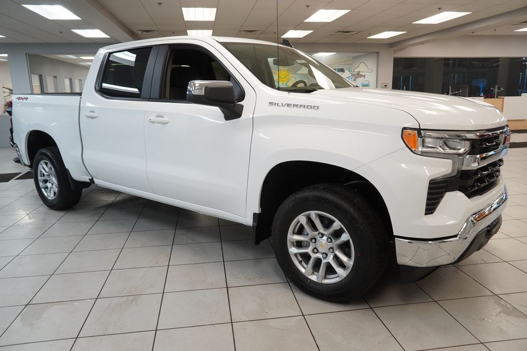 2026 Chevrolet Silverado 1500 LT LT1