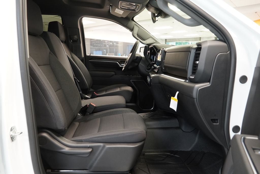 2026 Chevrolet Silverado 1500 LT LT1