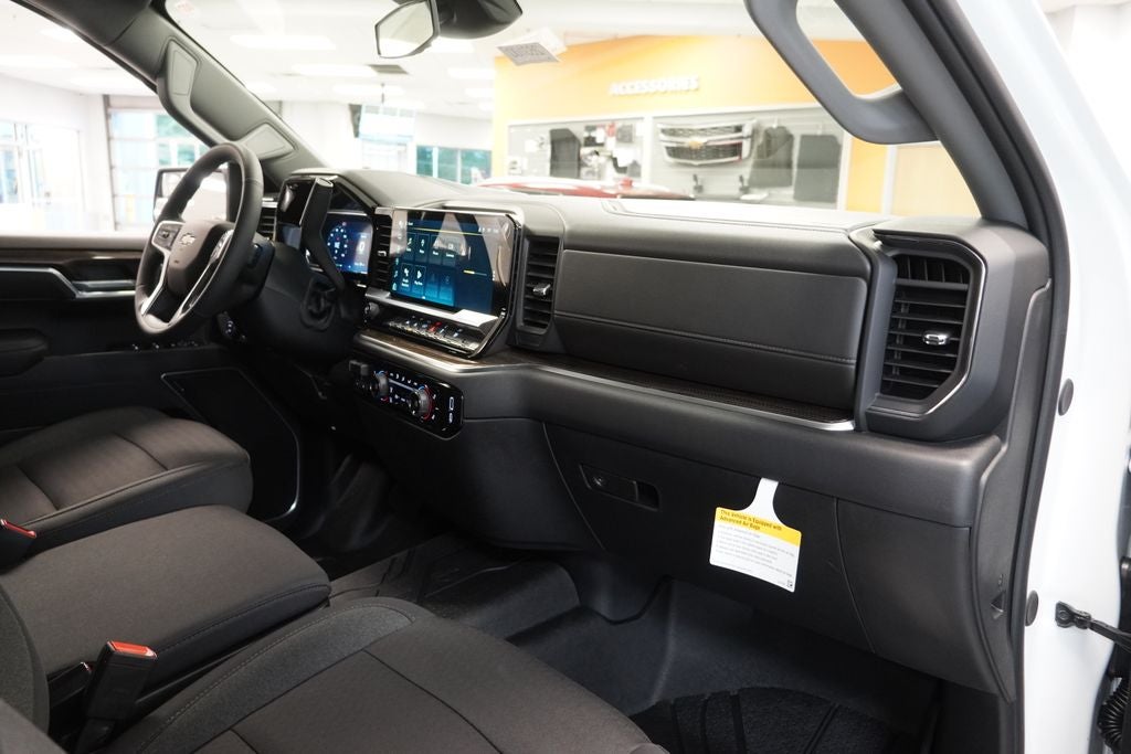 2026 Chevrolet Silverado 1500 LT LT1