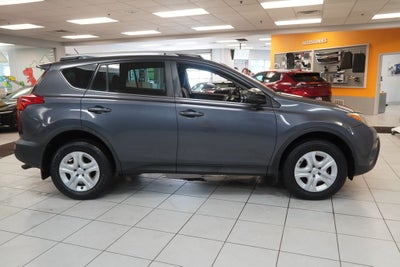 2015 Toyota RAV4 LE ( AWD )