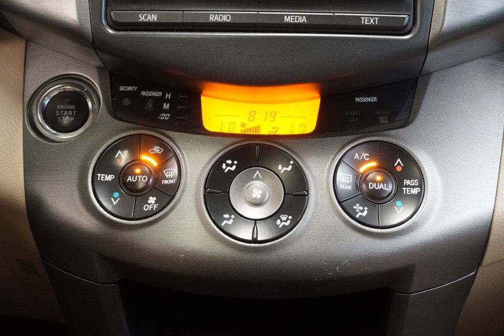 2012 Toyota RAV4 Limited (AWD)