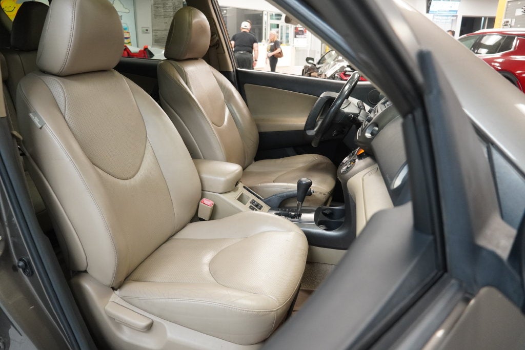 2012 Toyota RAV4 Limited (AWD)