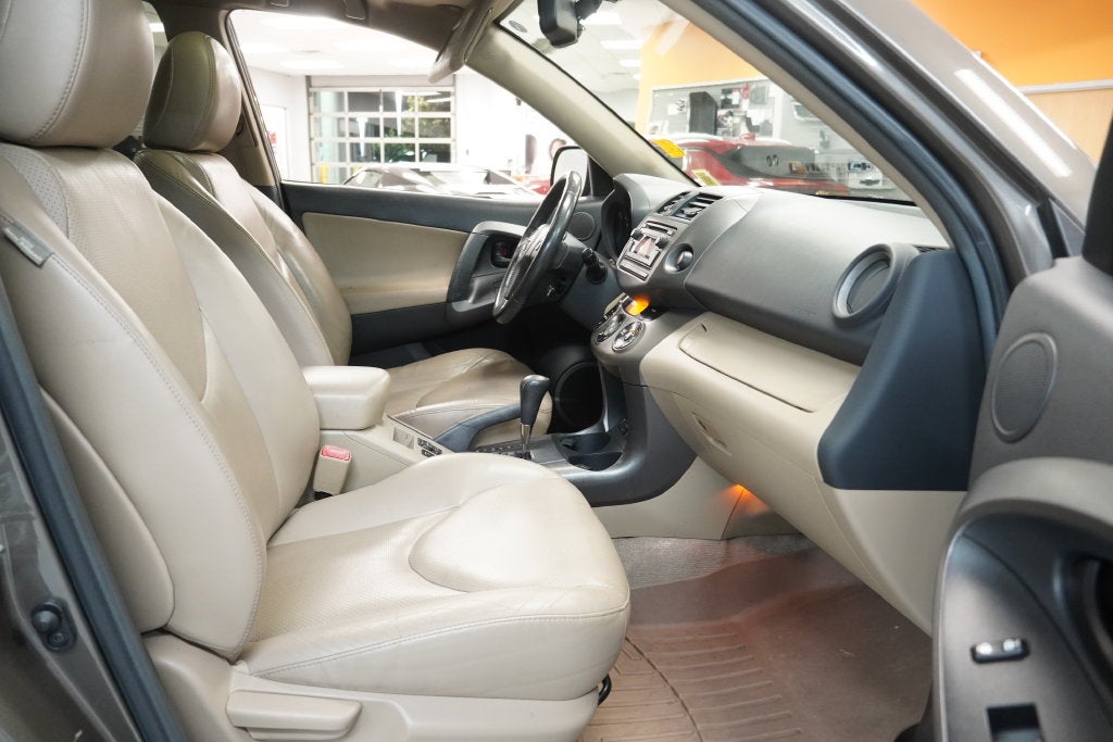 2012 Toyota RAV4 Limited (AWD)
