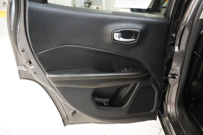 2018 Jeep Compass Latitude 4WD