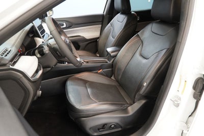 2023 Jeep Compass Latitude Lux 4WD