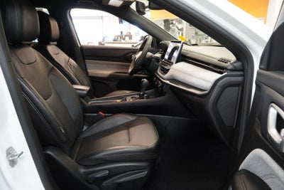 2023 Jeep Compass Latitude Lux 4WD
