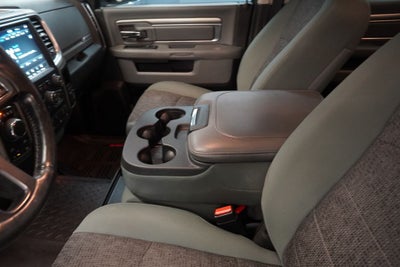 2018 RAM 1500 Big Horn CREW CAB 4X4