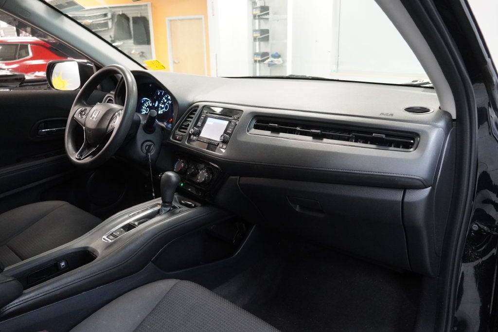 2021 Honda HR-V LX (AWD)