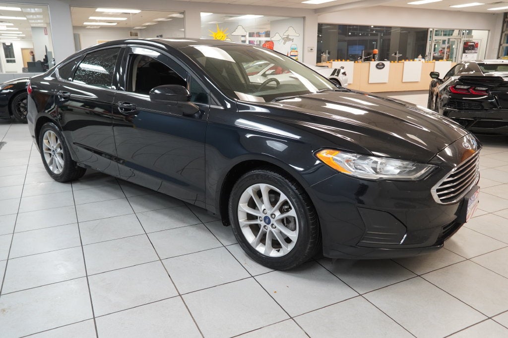 2020 Ford Fusion SE