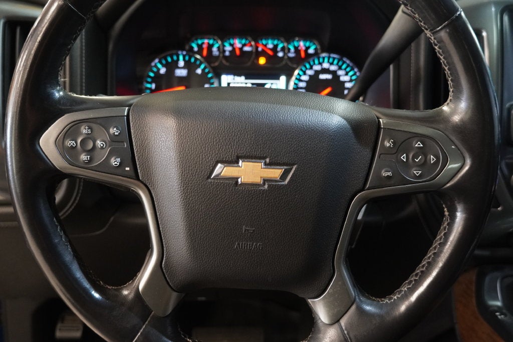 2015 Chevrolet Silverado 1500 LTZ 1LZ CREW CAB 4X4