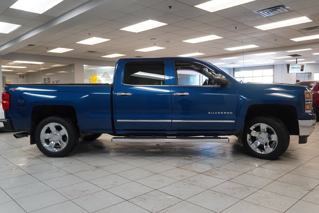 2015 Chevrolet Silverado 1500 LTZ 1LZ CREW CAB 4X4