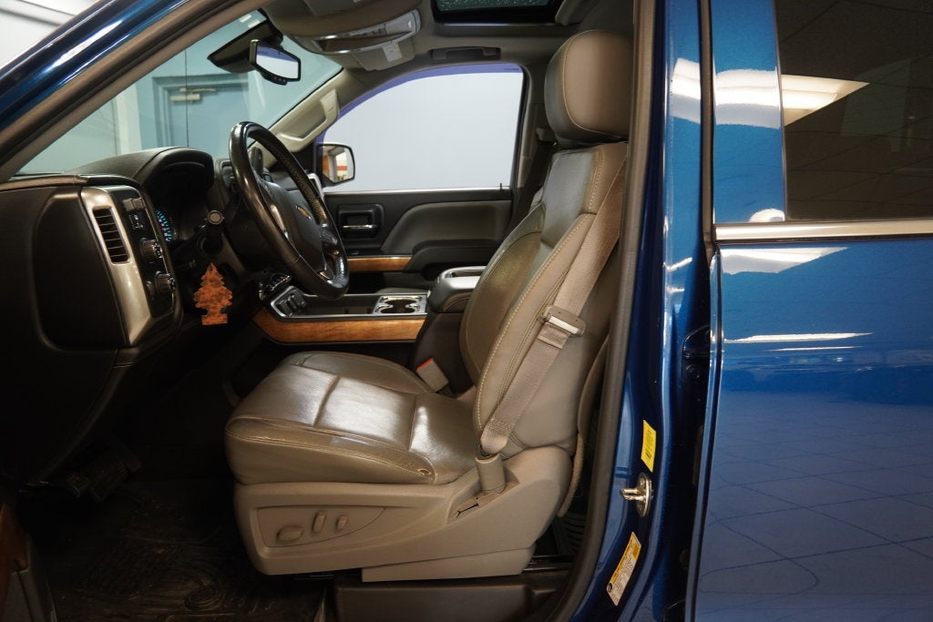 2015 Chevrolet Silverado 1500 LTZ 1LZ CREW CAB 4X4