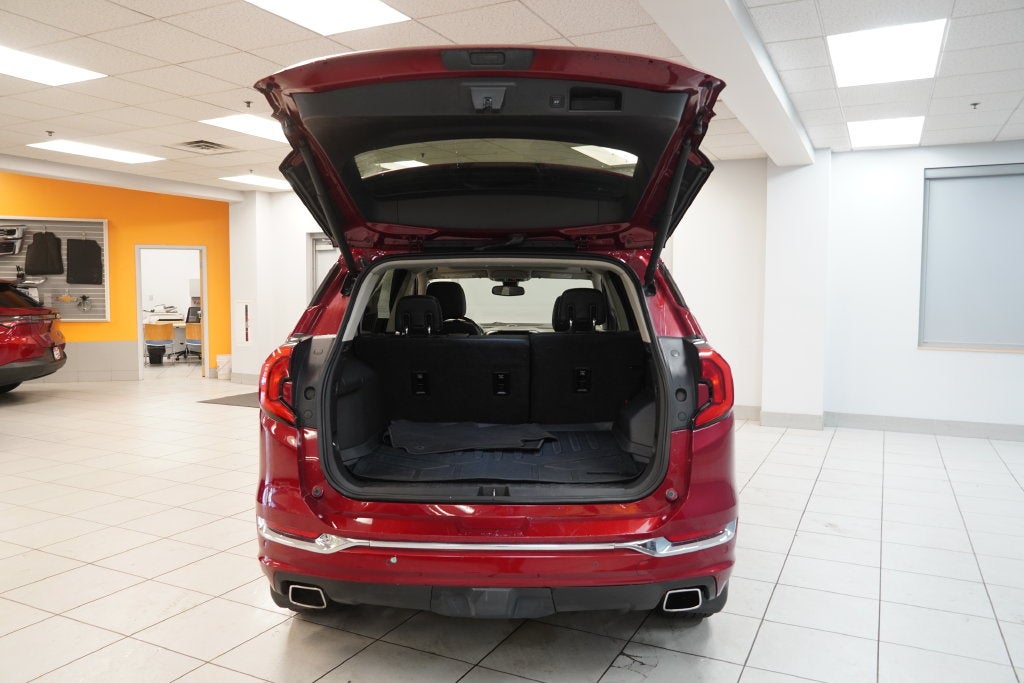 2019 GMC Terrain Denali ( AWD )
