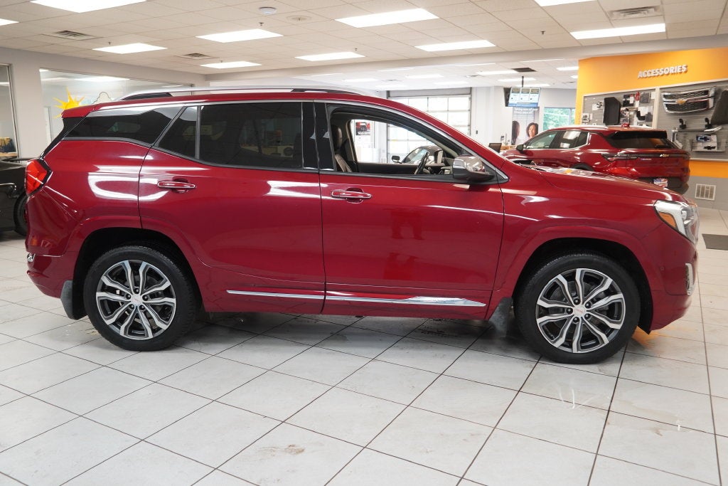 2019 GMC Terrain Denali ( AWD )