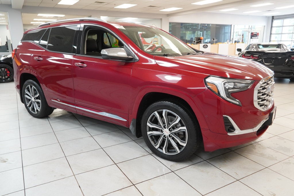 2019 GMC Terrain Denali ( AWD )