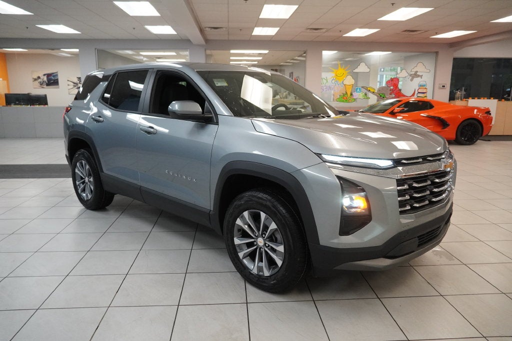 2027 Chevrolet Equinox LT