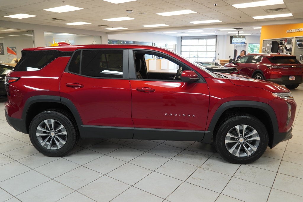 2027 Chevrolet Equinox LT