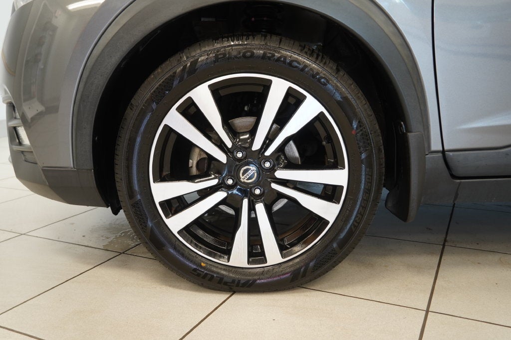 2019 Nissan Kicks SR