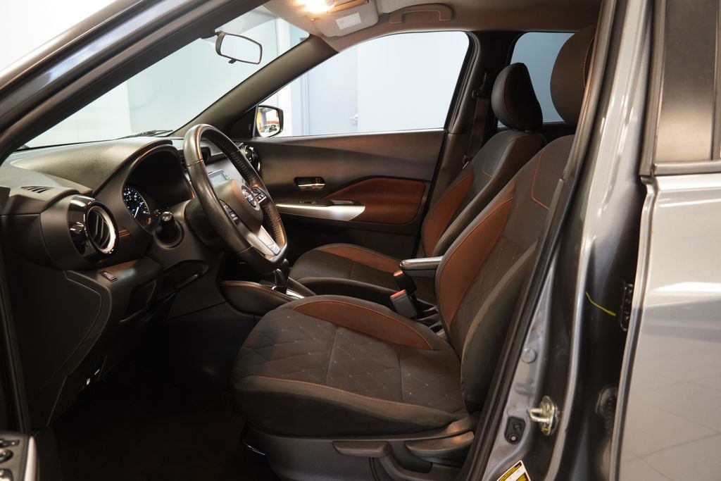 2019 Nissan Kicks SR