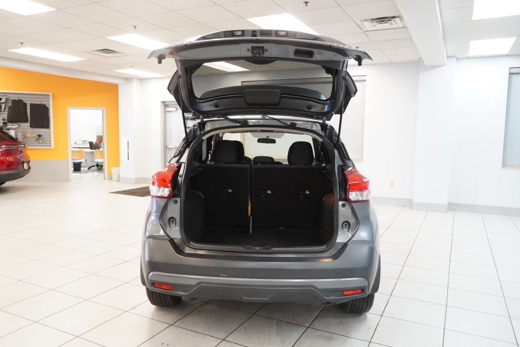 2019 Nissan Kicks SR