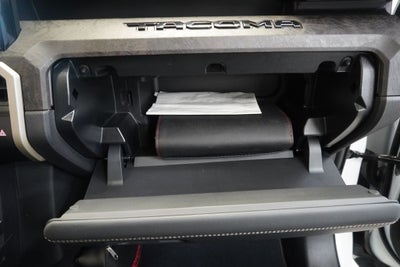 2025 Toyota Tacoma Limited DBL CAB 4X4