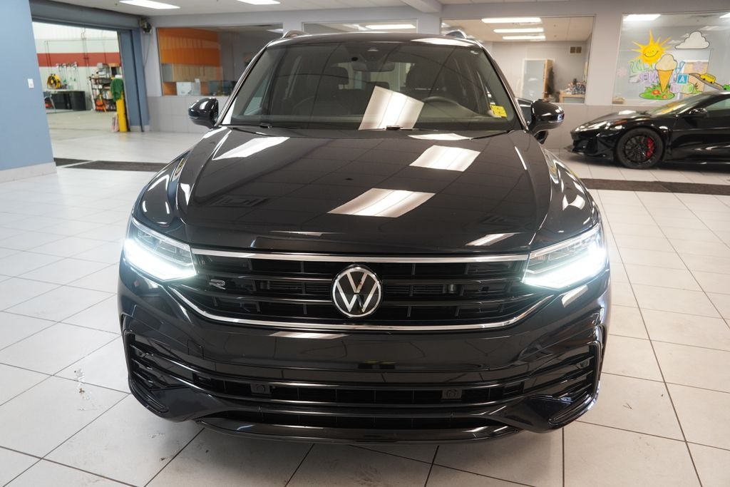 2023 Volkswagen Tiguan 2.0T SE R-Line Black (AWD)