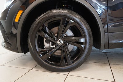 2023 Volkswagen Tiguan 2.0T SE R-Line Black (AWD)