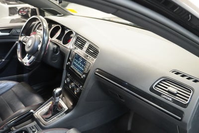 2017 Volkswagen Golf GTI Autobahn