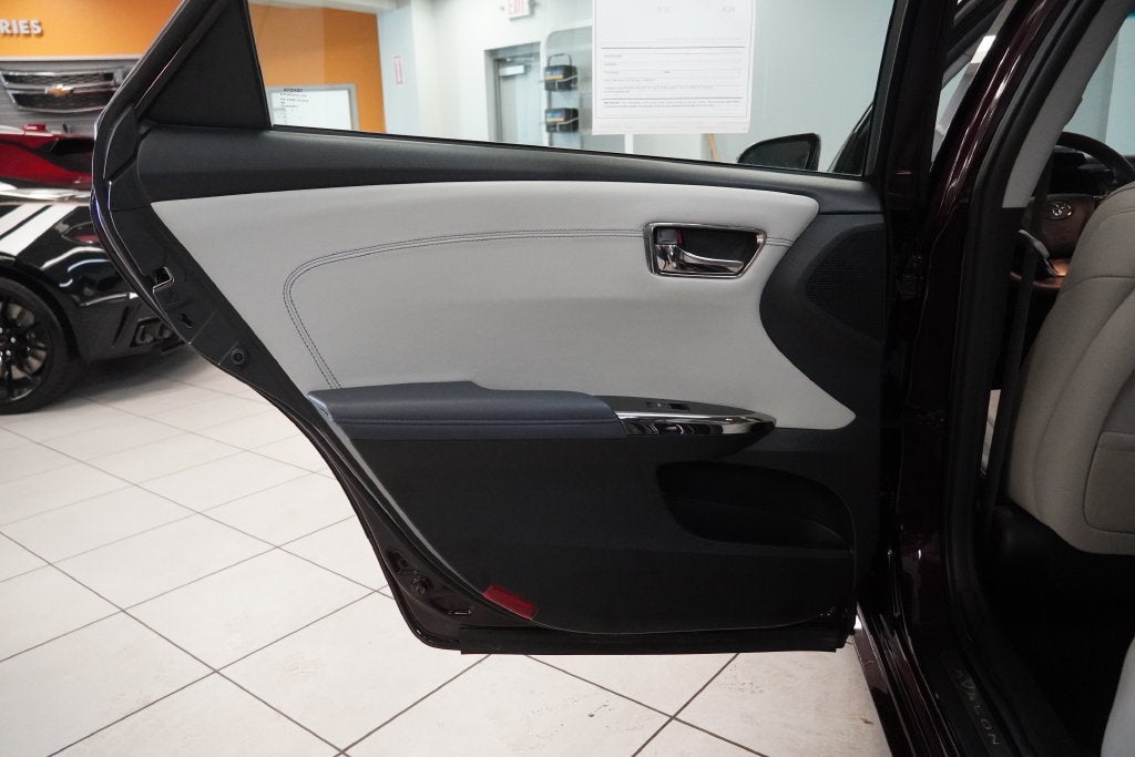 2013 Toyota Avalon Limited