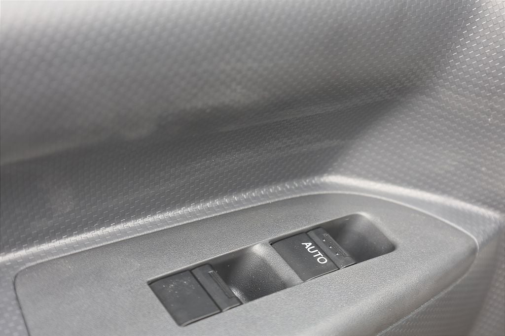 2025 Chevrolet 5500 XG LCF Gas Base