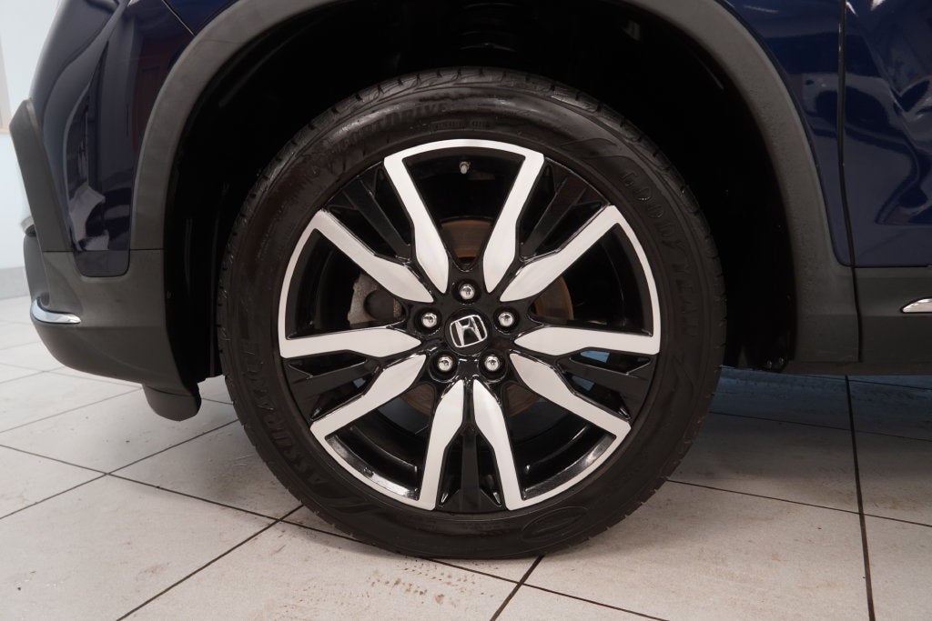 2021 Honda Pilot Touring 7 Passenger ( AWD )