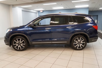 2021 Honda Pilot Touring 7 Passenger ( AWD )