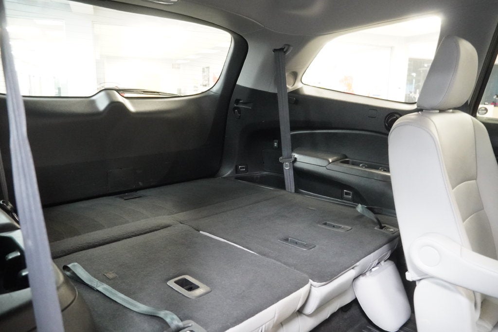 2021 Honda Pilot Touring 7 Passenger ( AWD )