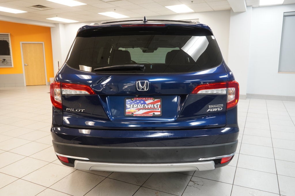 2021 Honda Pilot Touring 7 Passenger ( AWD )