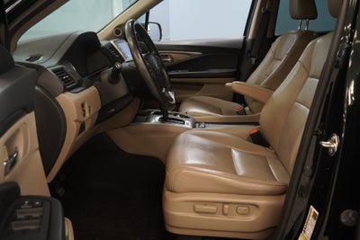 2016 Honda Pilot EX-L w/Rear Entertainment System