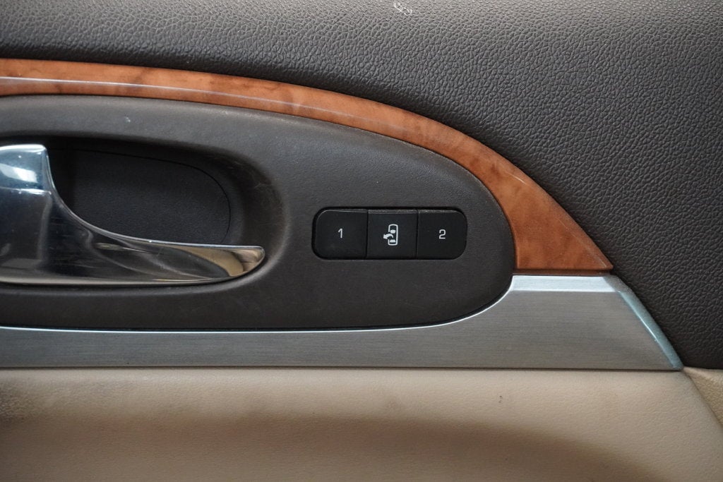 2008 Buick Enclave CXL ( PRE-AUCTION )