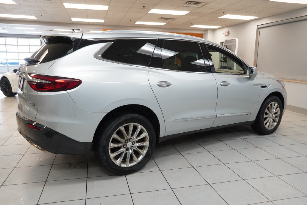 2019 Buick Enclave Essence (AWD)