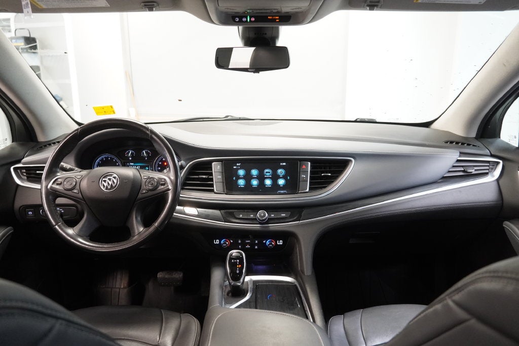 2019 Buick Enclave Essence (AWD)