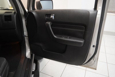 2006 Hummer H3 Base 4WD