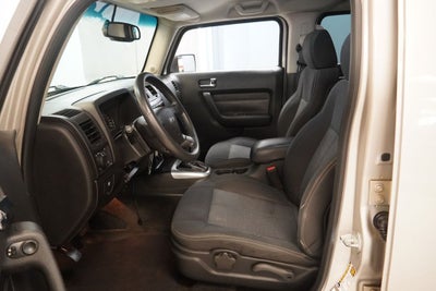 2006 Hummer H3 Base 4WD