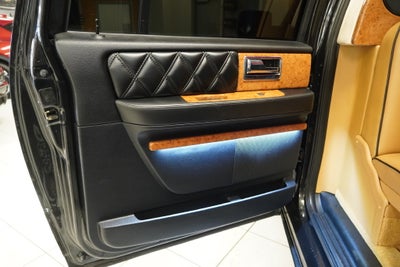 2015 Lincoln Navigator L Base 4WD ( CONVERSION )