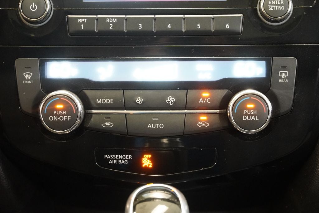 2017 Nissan Rogue SV AWD