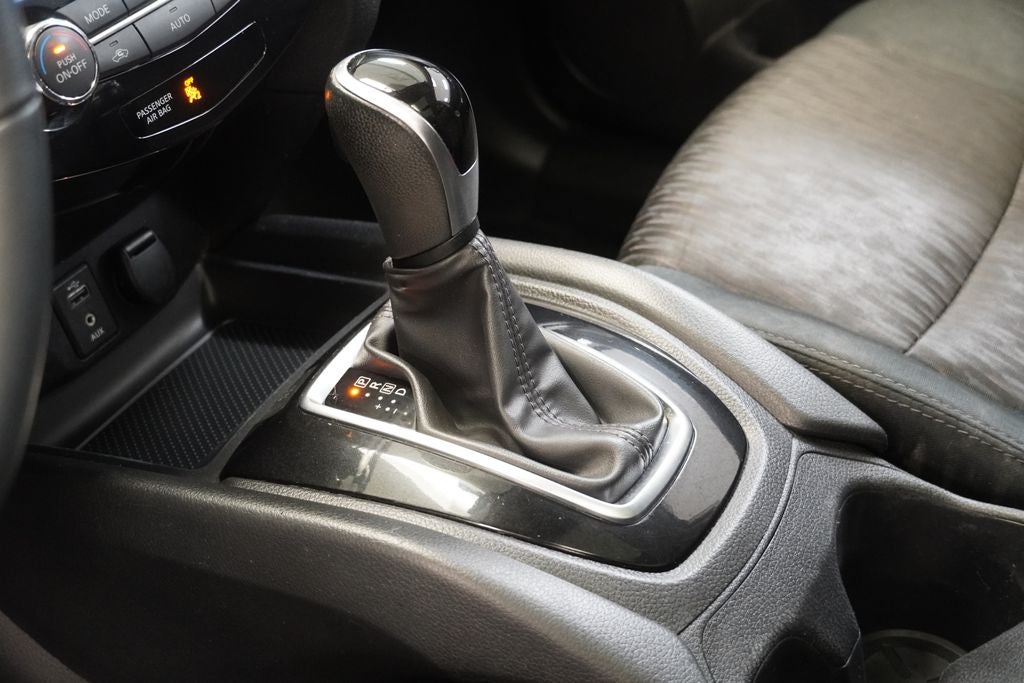 2017 Nissan Rogue SV AWD