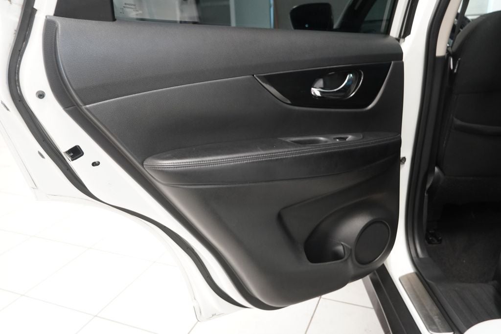 2017 Nissan Rogue SV AWD