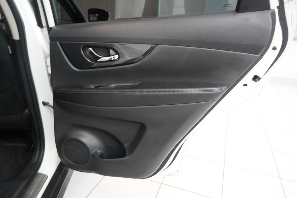2017 Nissan Rogue SV AWD