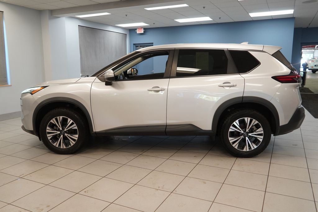 2022 Nissan Rogue SV AWD