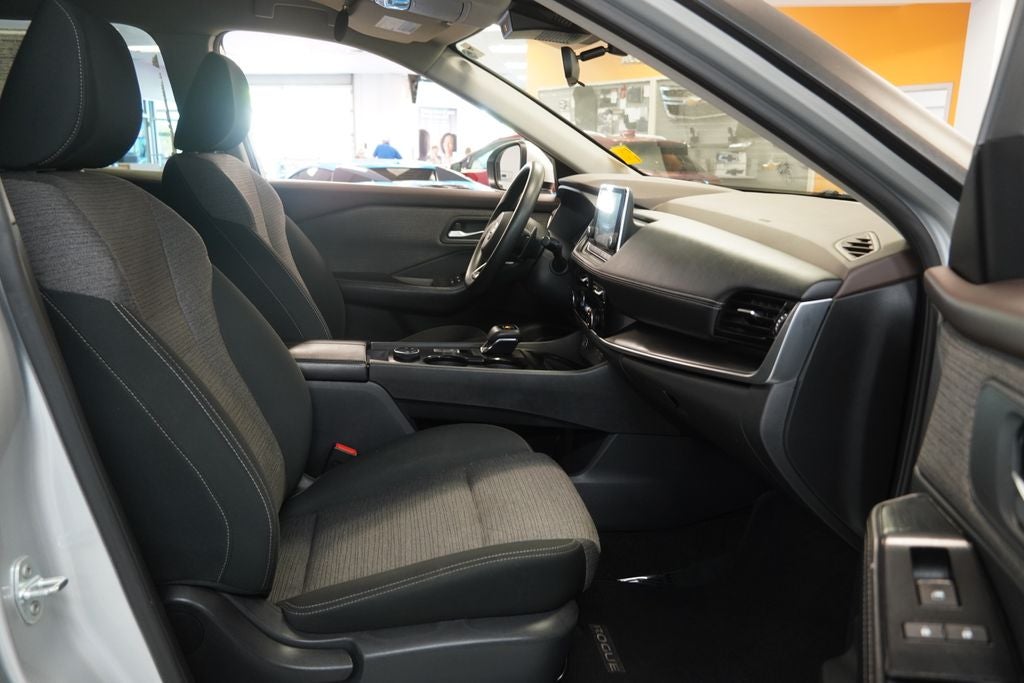 2022 Nissan Rogue SV AWD