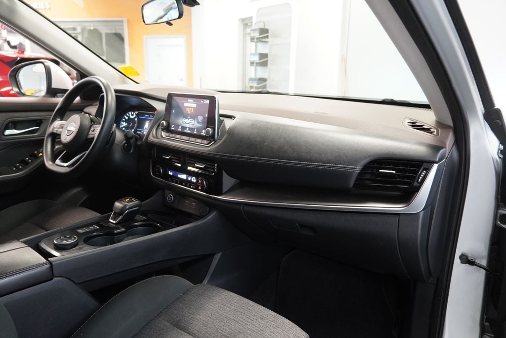 2022 Nissan Rogue SV AWD